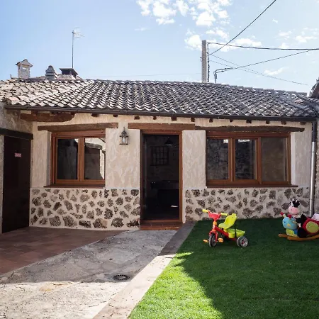 La Fuente Holiday home *